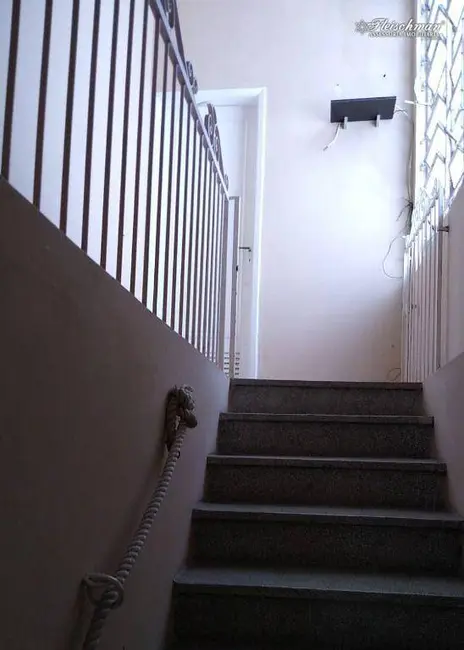 Casa com 3 quartos à venda, 240m2 em Casa Amarela, Recife - PE - imagem 6 Foto 6 de Casa com 3 quartos à venda, 240m2 em Casa Amarela, Recife - PE