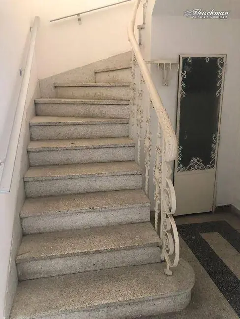 Casa com 4 quartos para alugar, 400m2 em Torre, Recife - PE - imagem 9 Foto 9 de Casa com 4 quartos para alugar, 400m2 em Torre, Recife - PE