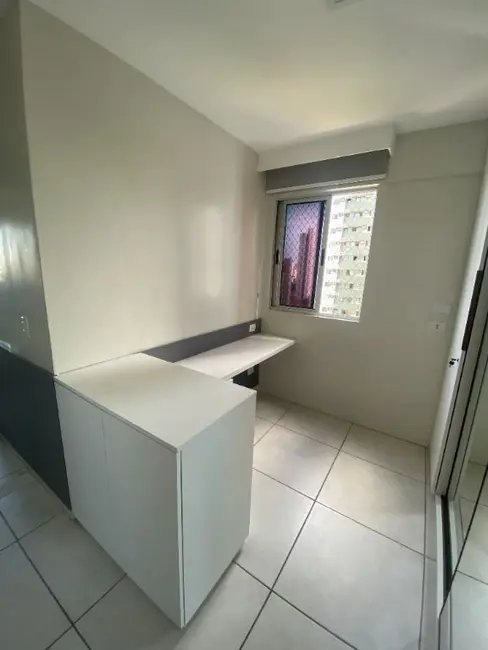 Apartamento com 3 quartos para alugar, 90m2 em Torre, Recife - PE - imagem 9 Foto 9 de Apartamento com 3 quartos para alugar, 90m2 em Torre, Recife - PE