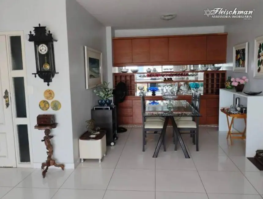 Foto 9 de Apartamento com 3 quartos à venda, 143m2 em Boa Vista, Recife - PE