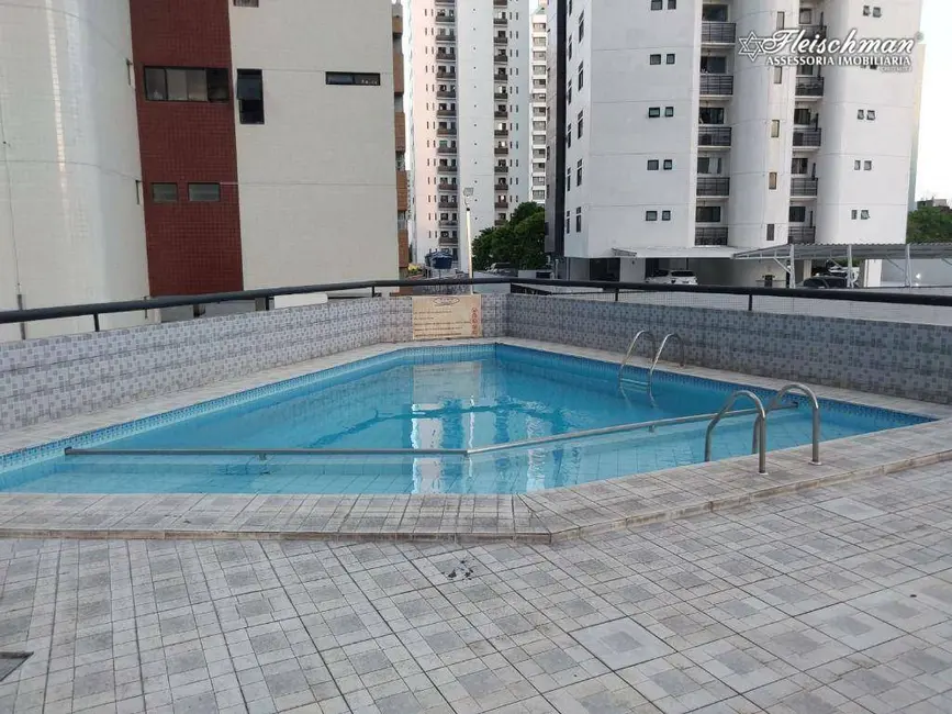 Foto 8 de Apartamento com 4 quartos à venda, 130m2 em Tamarineira, Recife - PE