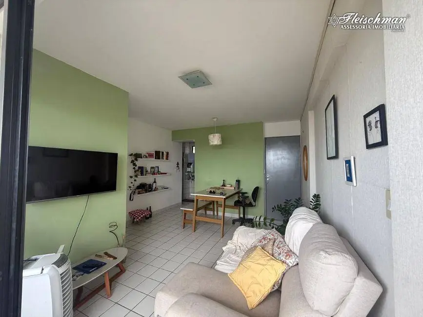 Foto 2 de Apartamento com 3 quartos à venda, 64m2 em Rosarinho, Recife - PE