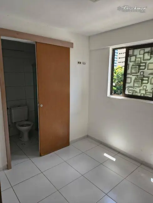 Foto 9 de Apartamento com 2 quartos para alugar, 55m2 em Casa Forte, Recife - PE