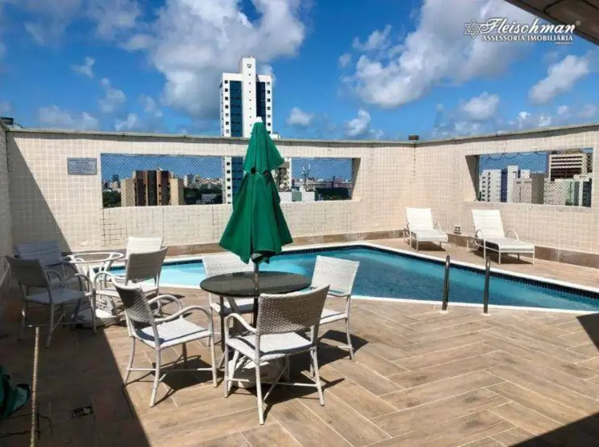 Foto 2 de Apartamento com 2 quartos à venda, 75m2 em Espinheiro, Recife - PE