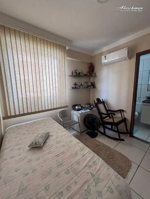 Foto 3 de Apartamento com 3 quartos à venda, 79m2 em Casa Amarela, Recife - PE
