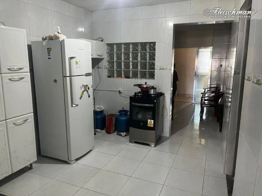 Casa com 2 quartos à venda, 240m2 em Água Fria, Recife - PE - imagem 8 Foto 8 de Casa com 2 quartos à venda, 240m2 em Água Fria, Recife - PE