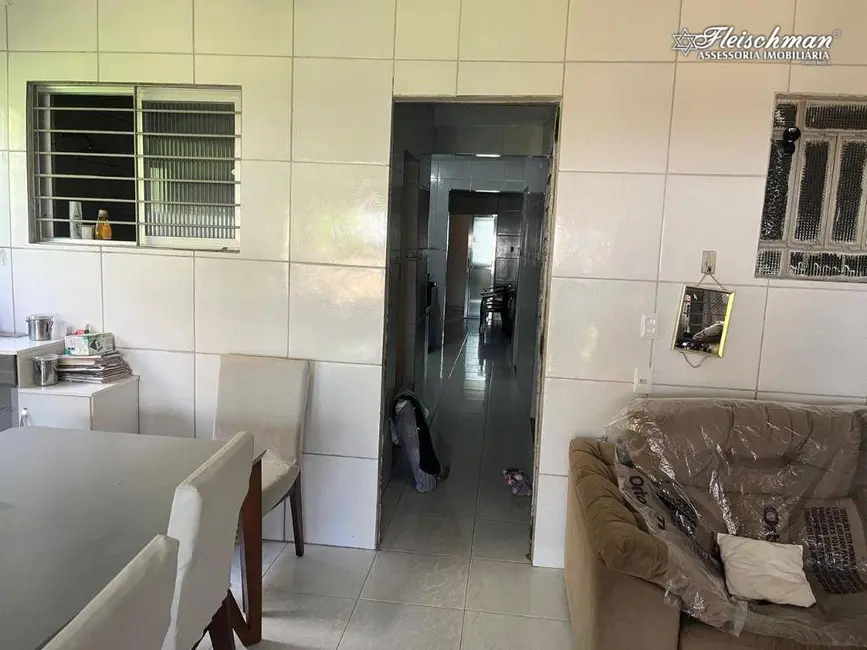 Casa com 2 quartos à venda, 240m2 em Água Fria, Recife - PE - imagem 2 Foto 2 de Casa com 2 quartos à venda, 240m2 em Água Fria, Recife - PE