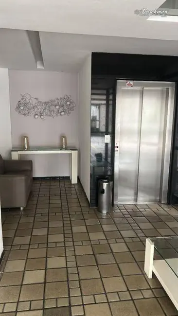 Apartamento com 4 quartos à venda, 106m2 em Madalena, Recife - PE - imagem 5 Foto 5 de Apartamento com 4 quartos à venda, 106m2 em Madalena, Recife - PE