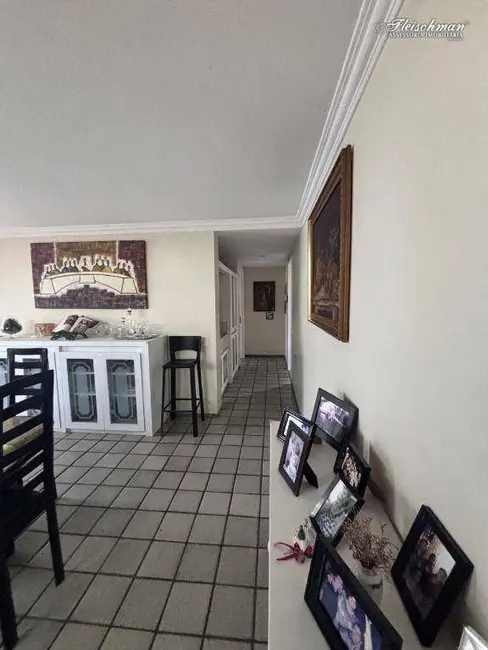 Foto 9 de Apartamento com 3 quartos à venda, 165m2 em Casa Amarela, Recife - PE