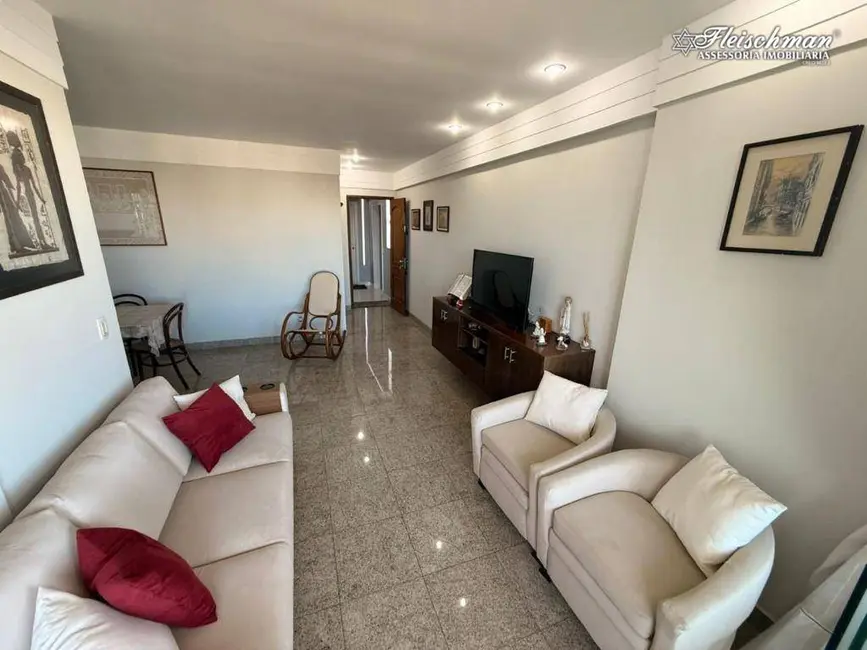 Apartamento com 3 quartos à venda, 105m2 em Casa Forte, Recife - PE - imagem 2 Foto 2 de Apartamento com 3 quartos à venda, 105m2 em Casa Forte, Recife - PE