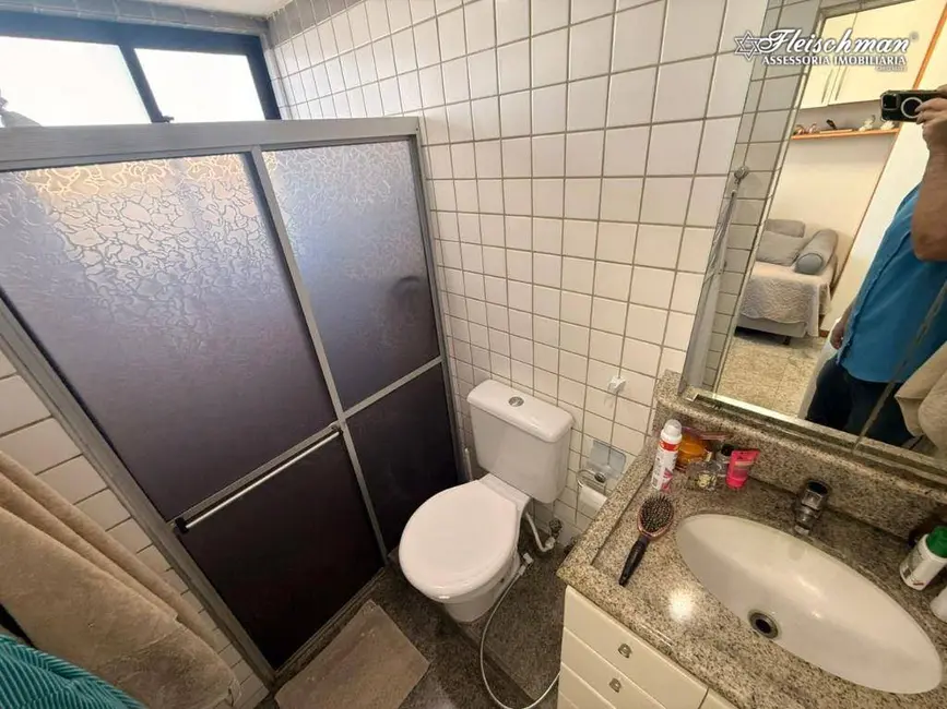 Apartamento com 3 quartos à venda, 105m2 em Casa Forte, Recife - PE - imagem 5 Foto 5 de Apartamento com 3 quartos à venda, 105m2 em Casa Forte, Recife - PE