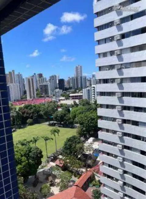 Foto 3 de Apartamento com 2 quartos à venda, 66m2 em Aflitos, Recife - PE