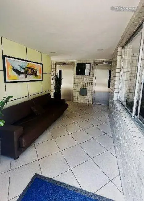 Foto 2 de Apartamento com 2 quartos à venda, 66m2 em Aflitos, Recife - PE