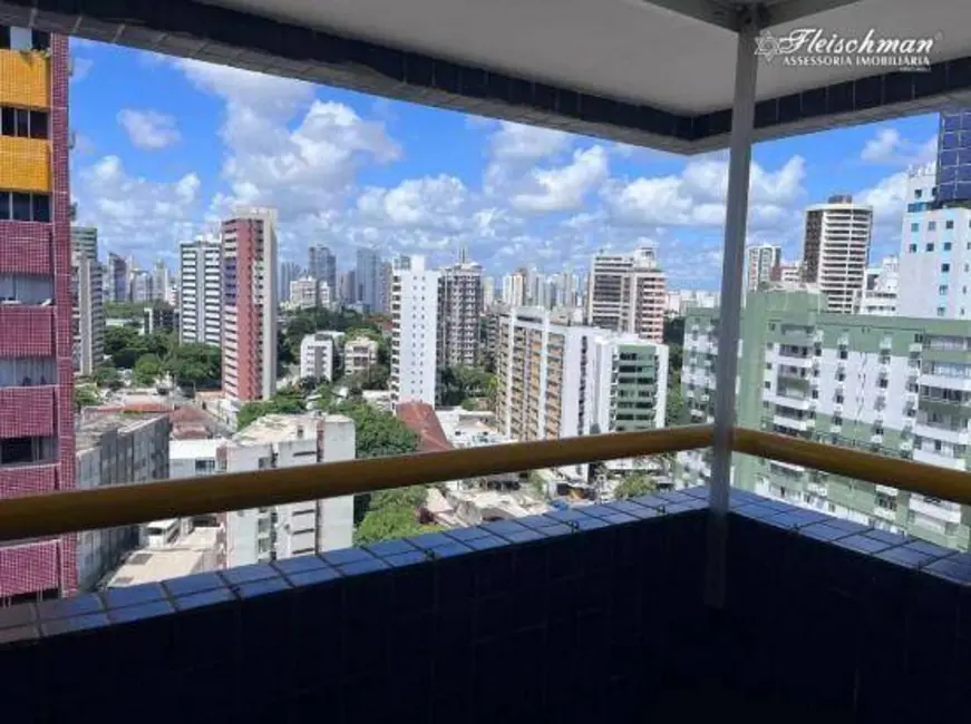 Foto 4 de Apartamento com 2 quartos à venda, 66m2 em Aflitos, Recife - PE
