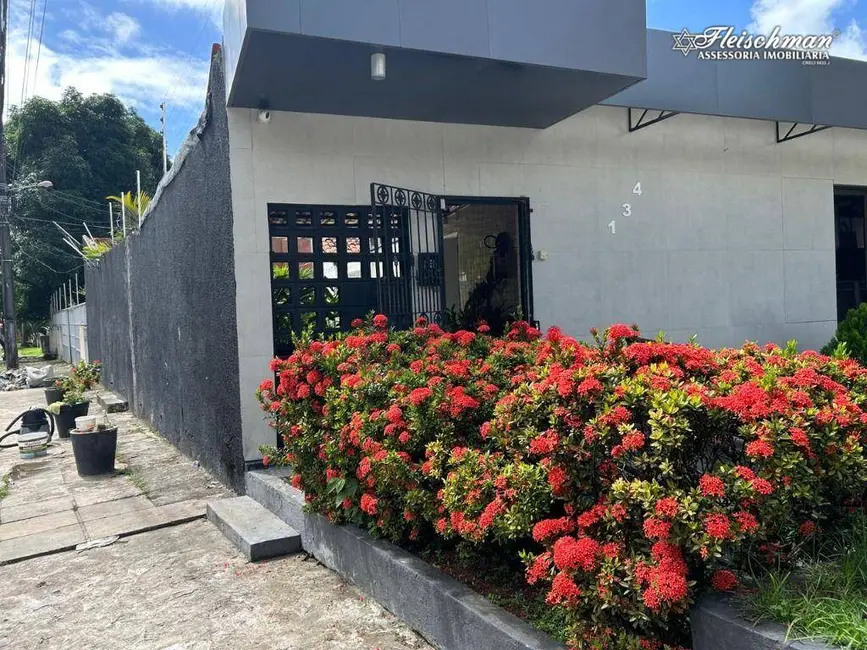 Foto 3 de Casa à venda e para alugar, 357m2 em Casa Forte, Recife - PE
