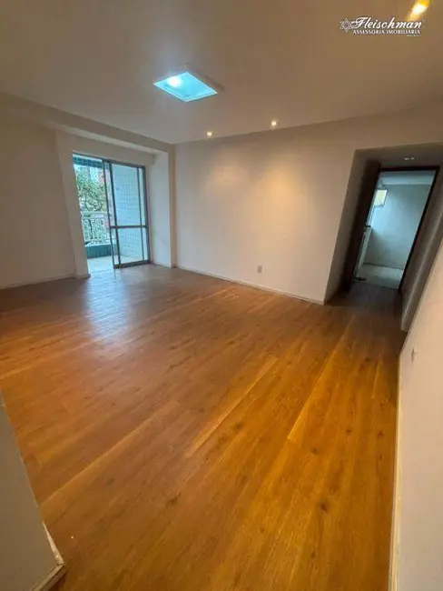 Apartamento com 3 quartos à venda, 101m2 em Casa Forte, Recife - PE - imagem 7 Foto 7 de Apartamento com 3 quartos à venda, 101m2 em Casa Forte, Recife - PE