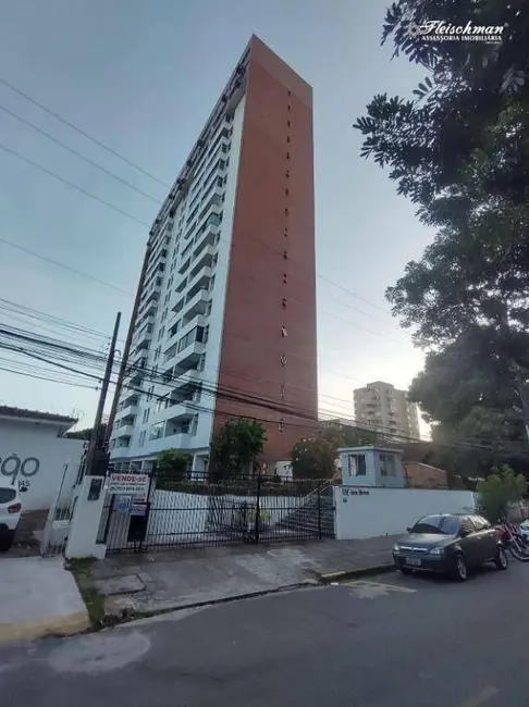 Foto 2 de Apartamento com 2 quartos à venda, 75m2 em Santo Amaro, Recife - PE