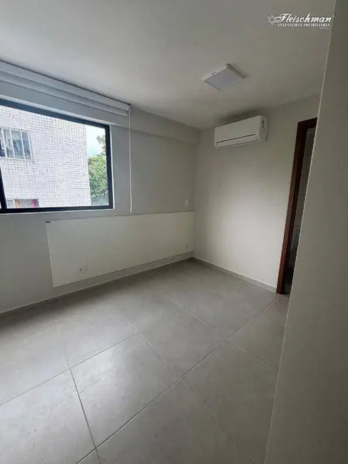 Foto 8 de Apartamento com 2 quartos à venda, 53m2 em Casa Forte, Recife - PE