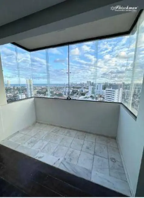 Cobertura com 4 quartos à venda, 249m2 em Boa Vista, Recife - PE - imagem 6 Foto 6 de Cobertura com 4 quartos à venda, 249m2 em Boa Vista, Recife - PE