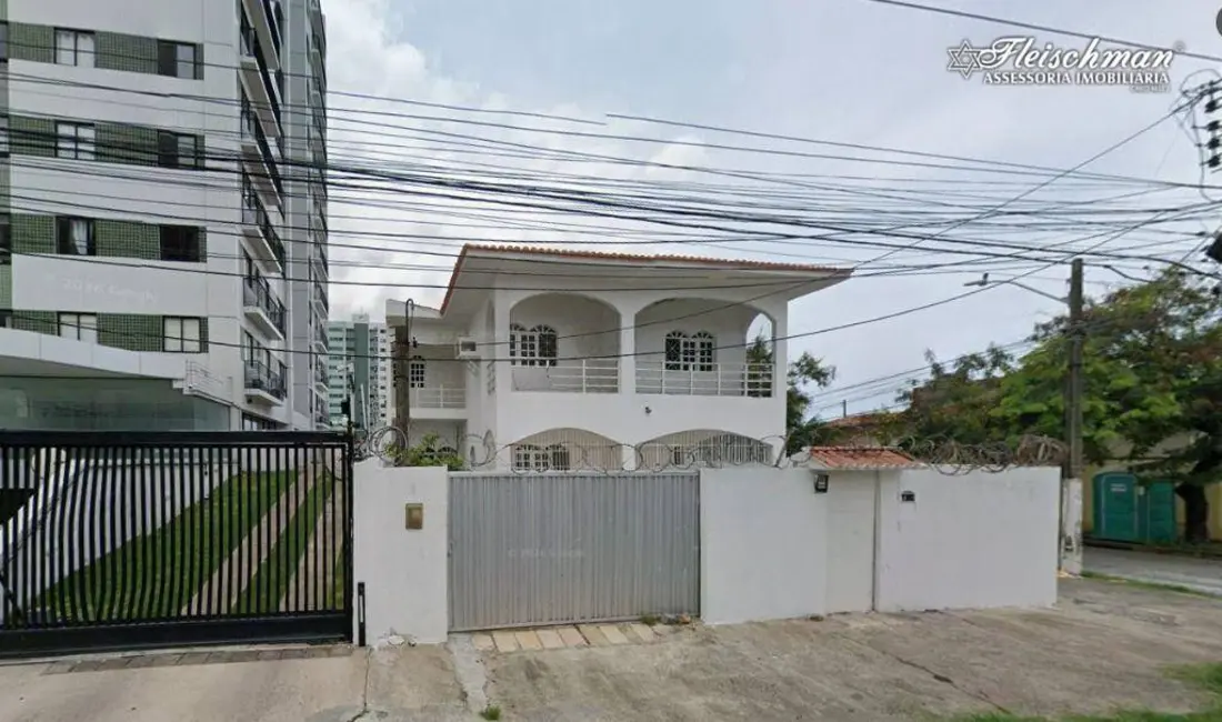 Casa com 10 quartos à venda, 488m2 em Campo Grande, Recife - PE - imagem 1 Foto 1 de Casa com 10 quartos à venda, 488m2 em Campo Grande, Recife - PE