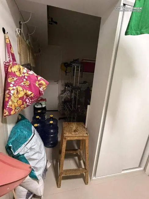 Foto 2 de Apartamento com 3 quartos à venda, 121m2 em Santo Amaro, Recife - PE