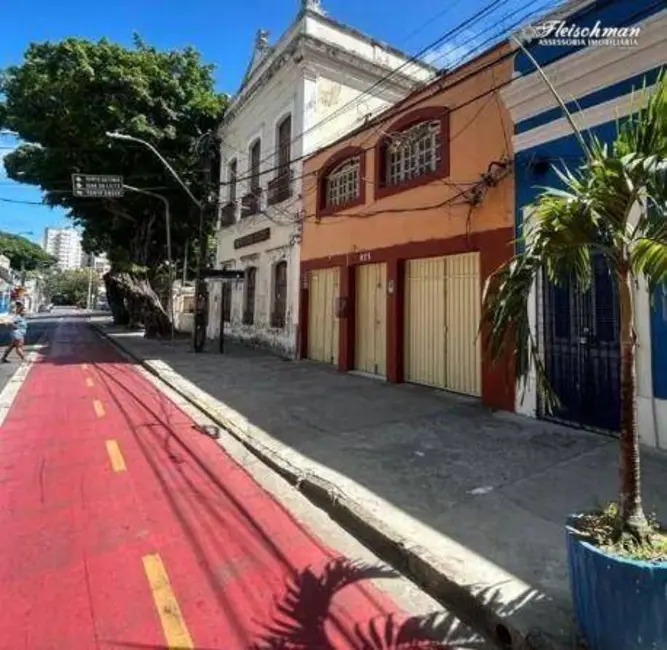 Casa à venda, 344m2 em Soledade, Recife - PE - imagem 1 Foto 1 de Casa à venda, 344m2 em Soledade, Recife - PE
