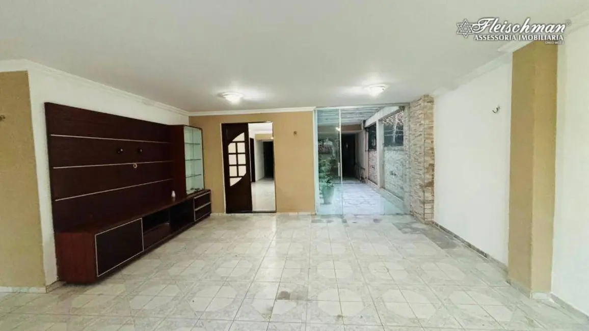 Foto 1 de Casa com 3 quartos à venda e para alugar, 240m2 em Casa Amarela, Recife - PE
