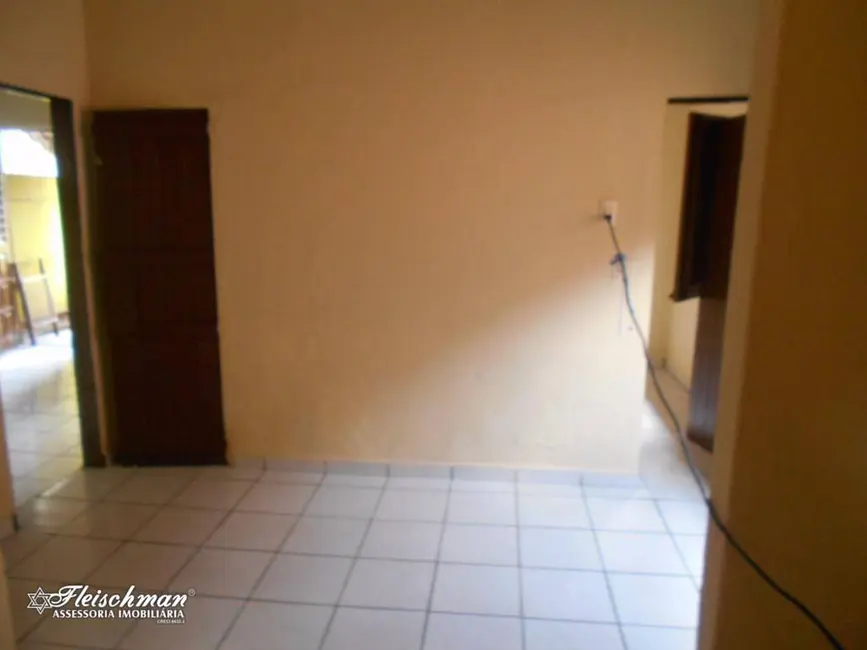 Casa com 3 quartos à venda, 170m2 em Moreno - PE - imagem 5 Foto 5 de Casa com 3 quartos à venda, 170m2 em Moreno - PE