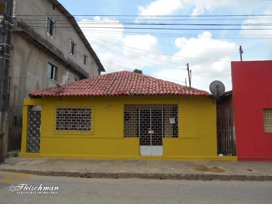 Foto 1 de Casa com 3 quartos à venda, 170m2 em Moreno - PE