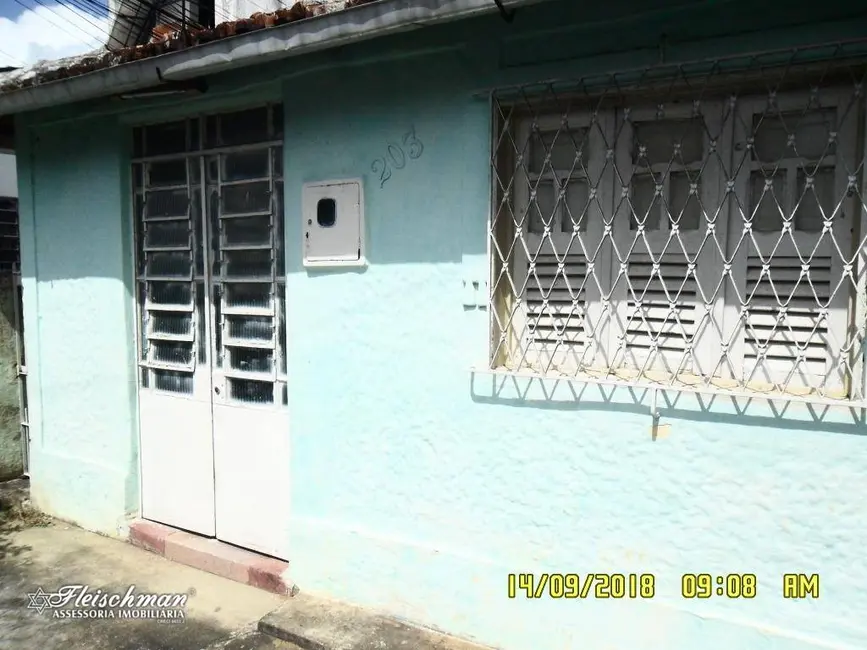 Casa com 3 quartos à venda, 130m2 em Casa Amarela, Recife - PE - imagem 4 Foto 4 de Casa com 3 quartos à venda, 130m2 em Casa Amarela, Recife - PE