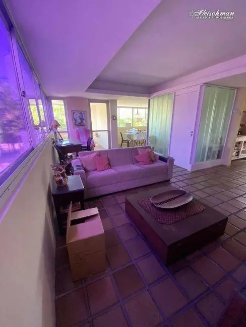 Apartamento com 3 quartos à venda, 153m2 em Derby, Recife - PE - imagem 3 Foto 3 de Apartamento com 3 quartos à venda, 153m2 em Derby, Recife - PE