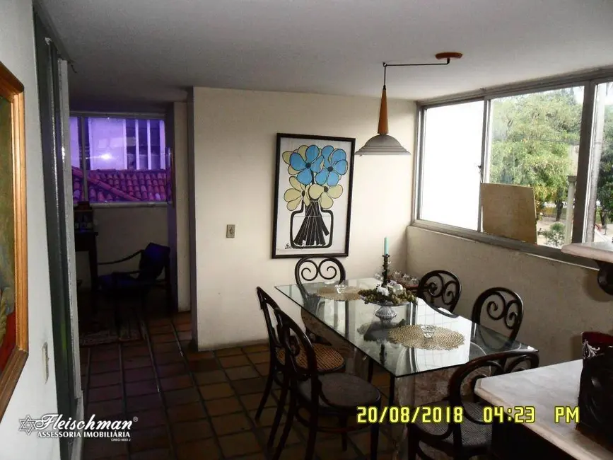 Apartamento com 3 quartos à venda, 153m2 em Derby, Recife - PE - imagem 9 Foto 9 de Apartamento com 3 quartos à venda, 153m2 em Derby, Recife - PE