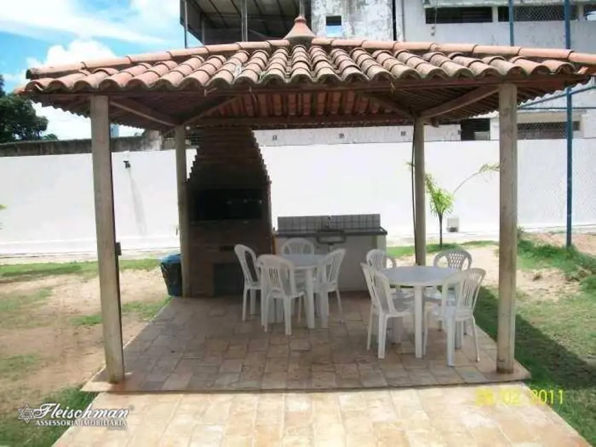 Foto 2 de Apartamento com 3 quartos à venda, 68m2 em Macaxeira, Recife - PE