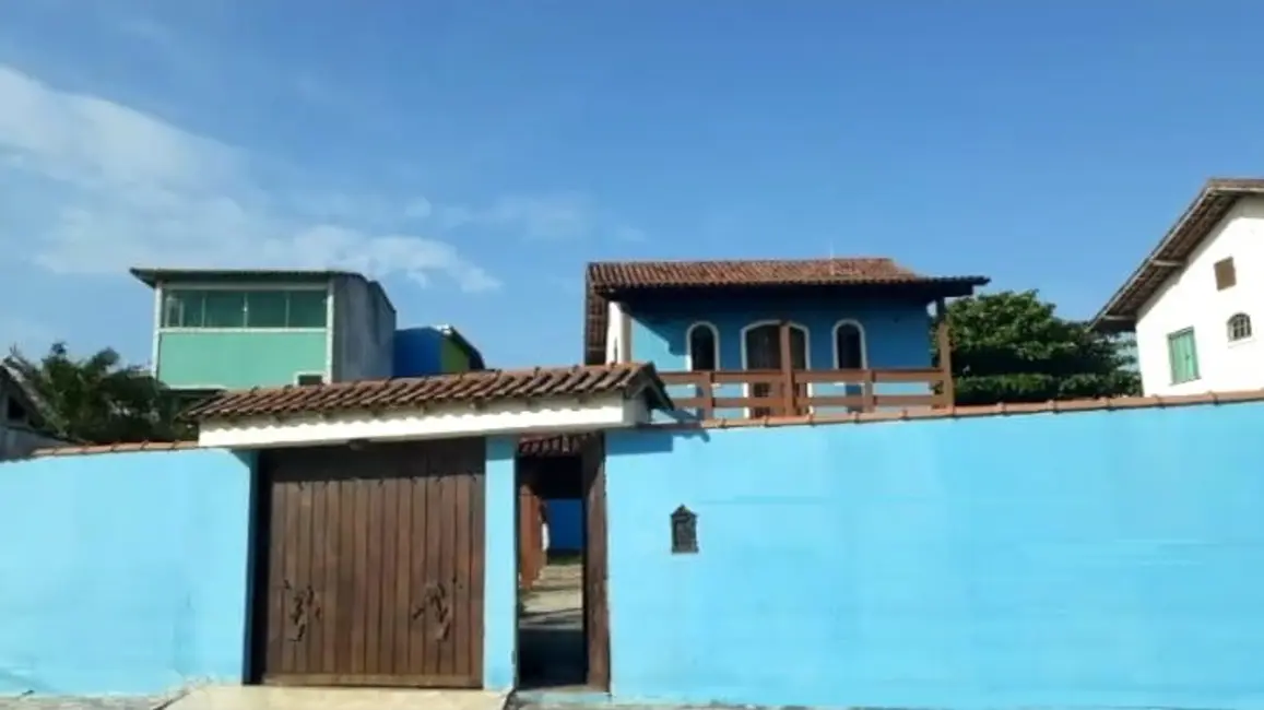 Foto 2 de Casa com 5 quartos à venda, 360m2 em Recanto, Rio Das Ostras - RJ