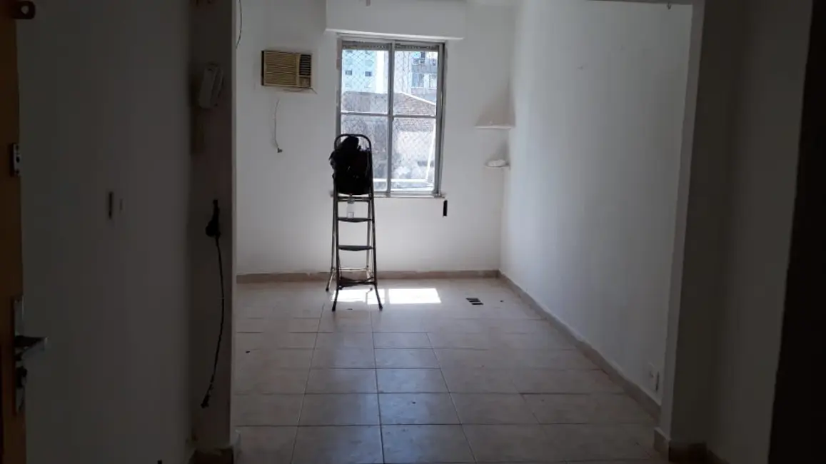 Foto 4 de Casa com 5 quartos à venda, 360m2 em Recanto, Rio Das Ostras - RJ