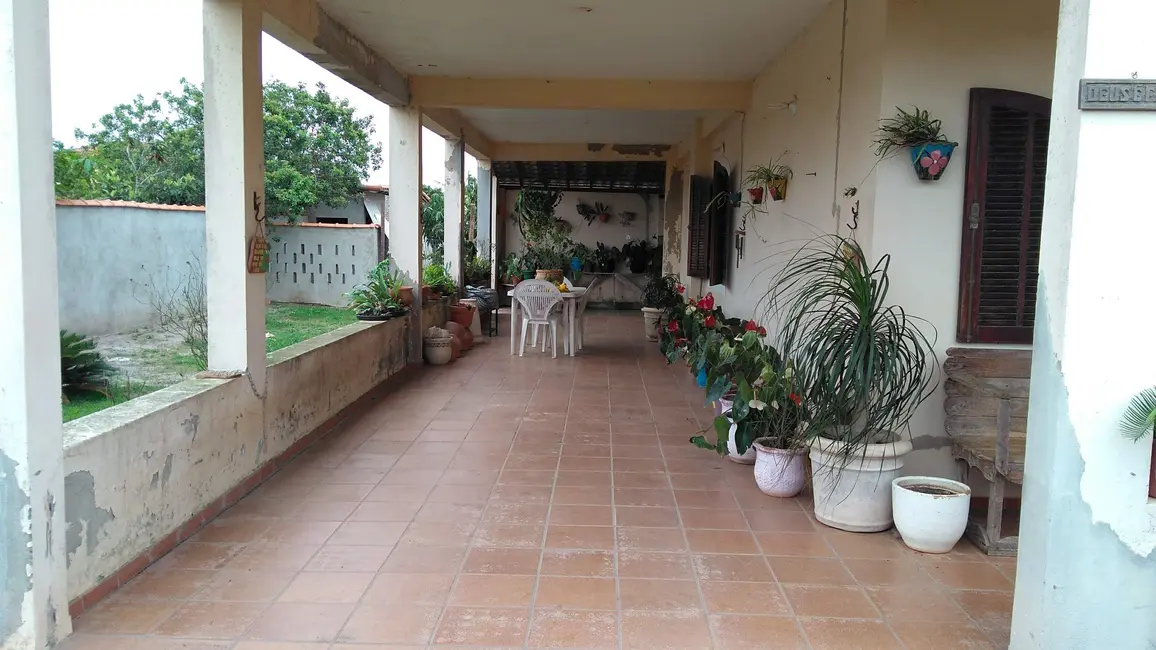 Foto 2 de Casa com 4 quartos à venda, 600m2 em Vilatur, Saquarema - RJ