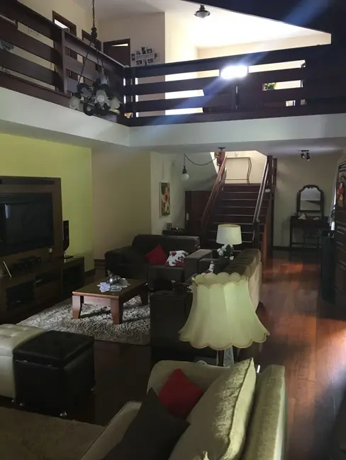 Foto 9 de Casa com 6 quartos à venda, 380m2 em Área Rural de Teresópolis, Teresopolis - RJ