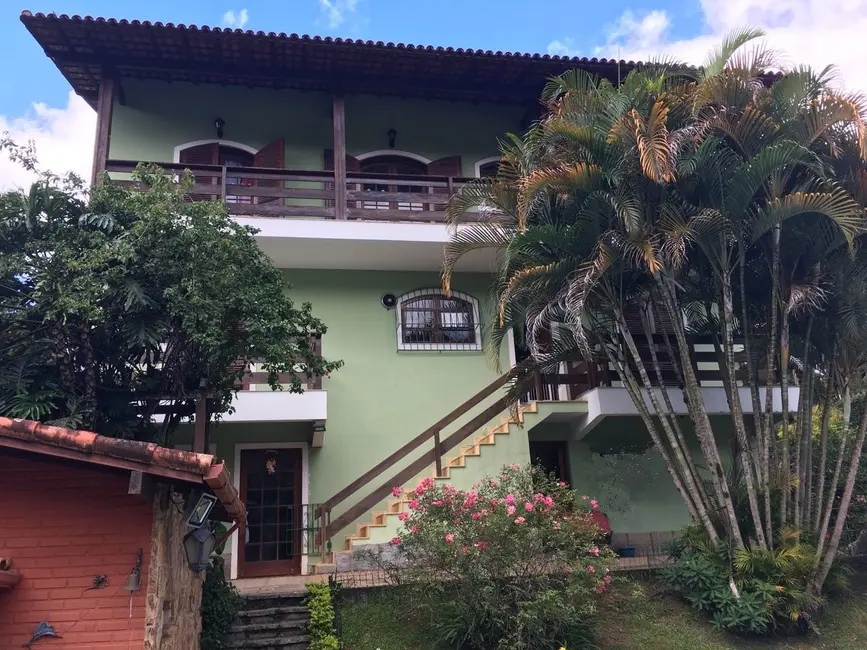Foto 1 de Casa com 6 quartos à venda, 380m2 em Área Rural de Teresópolis, Teresopolis - RJ
