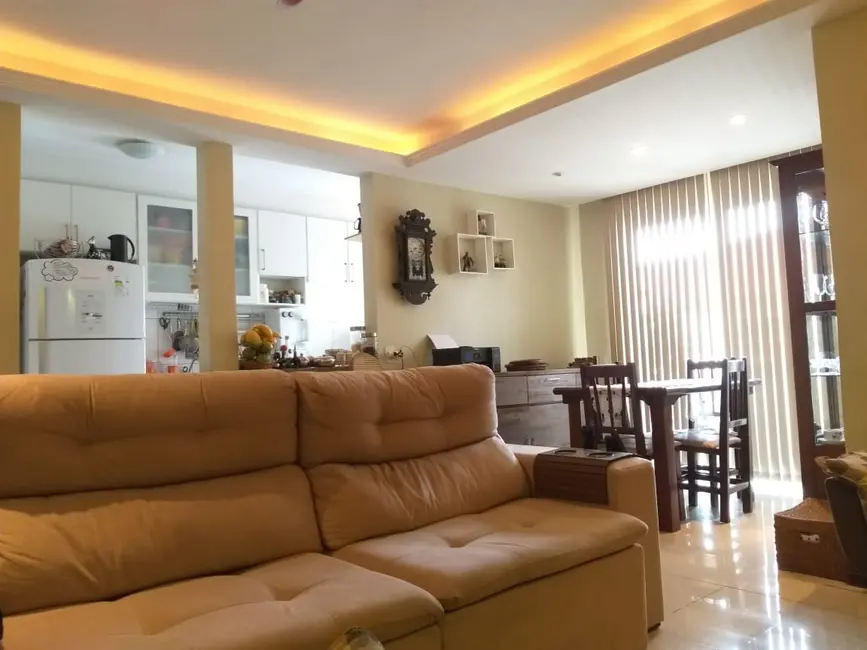 Apartamento com 2 quartos à venda, 61m2 em Praça Seca, Rio De Janeiro - RJ - imagem 4 Foto 4 de Apartamento com 2 quartos à venda, 61m2 em Praça Seca, Rio De Janeiro - RJ