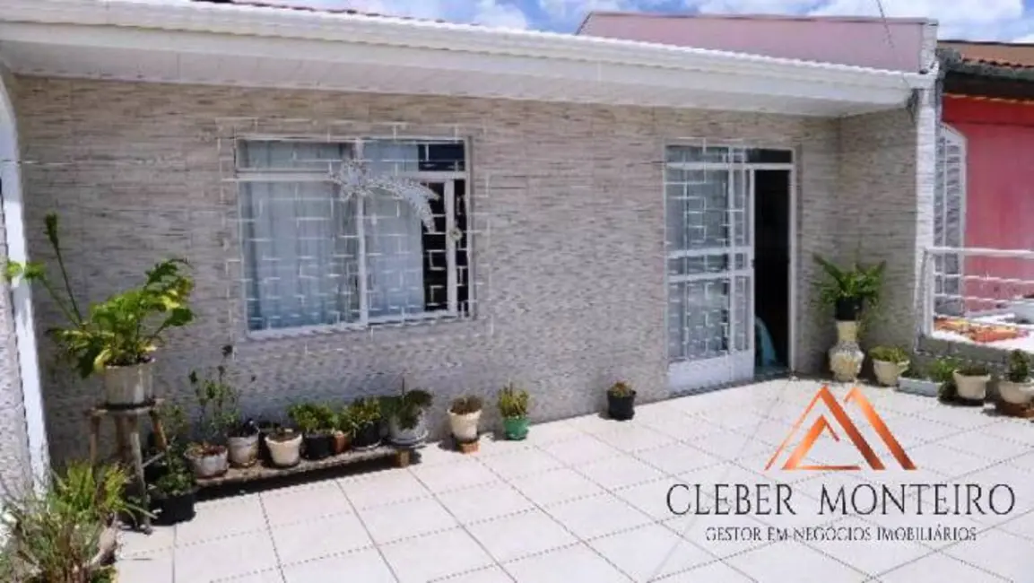 Foto 1 de Sobrado com 3 quartos à venda, 138m2 em Curitiba, PR