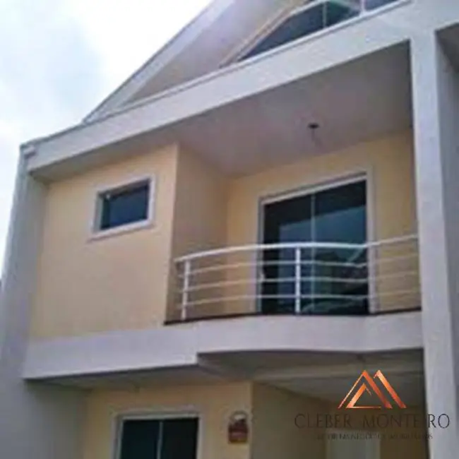 Casa com 3 quartos à venda, 130m2 em Pinheirinho, Curitiba - PR - imagem 3 Foto 3 de Casa com 3 quartos à venda, 130m2 em Pinheirinho, Curitiba - PR