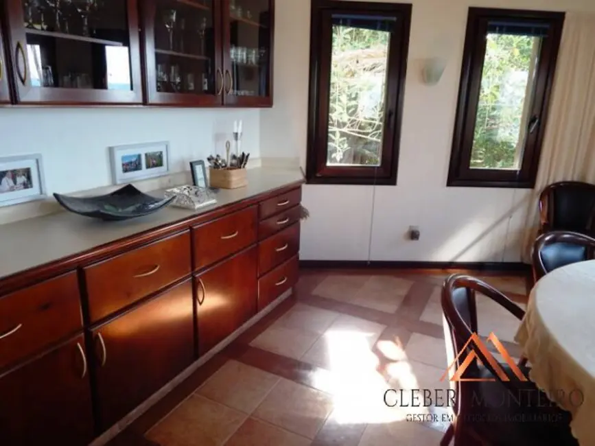 Foto 8 de Casa com 5 quartos à venda, 537m2 em Governador Celso Ramos - SC