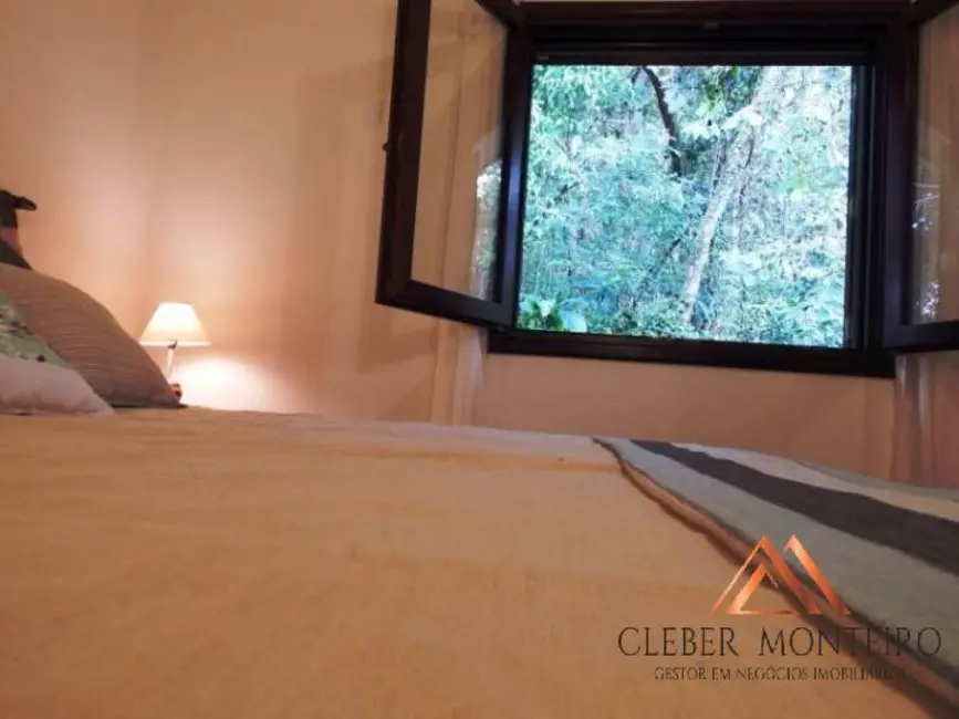 Foto 9 de Casa com 5 quartos à venda, 537m2 em Governador Celso Ramos - SC