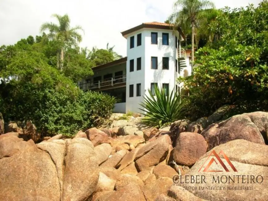 Foto 1 de Casa com 5 quartos à venda, 537m2 em Governador Celso Ramos - SC