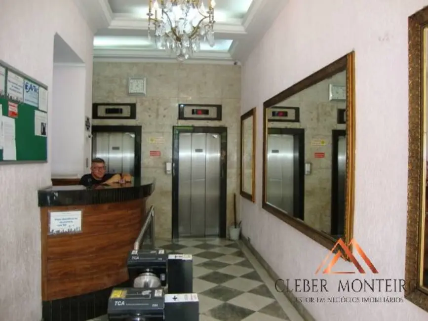 Loja à venda, 42m2 em Centro, Curitiba - PR - imagem 5 Foto 5 de Loja à venda, 42m2 em Centro, Curitiba - PR