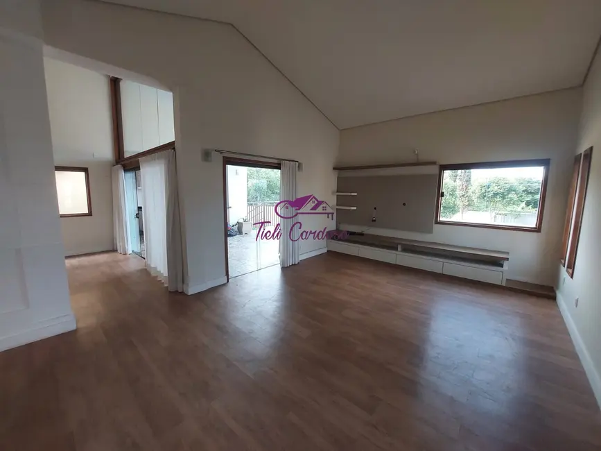 Foto 2 de Casa com 3 quartos para alugar, 254m2 em Jardim Esplanada II, Indaiatuba - SP