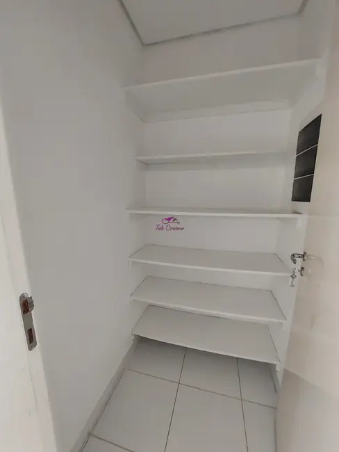 Casa de Condomínio com 3 quartos para alugar, 186m2 em Jardim Santa Rita, Indaiatuba - SP - imagem 5 Foto 5 de Casa de Condomínio com 3 quartos para alugar, 186m2 em Jardim Santa Rita, Indaiatuba - SP