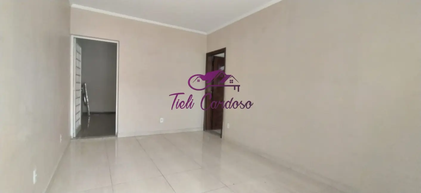 Foto 2 de Casa com 3 quartos à venda, 125m2 em Vila Furlan, Indaiatuba - SP