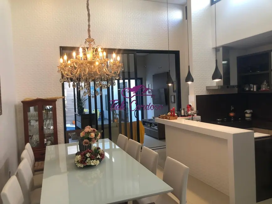 Casa de Condomínio com 3 quartos à venda e para alugar, 209m2 em Jardim Residencial Maria Dulce, Indaiatuba - SP - imagem 8 Foto 8 de Casa de Condomínio com 3 quartos à venda e para alugar, 209m2 em Jardim Residencial Maria Dulce, Indaiatuba - SP