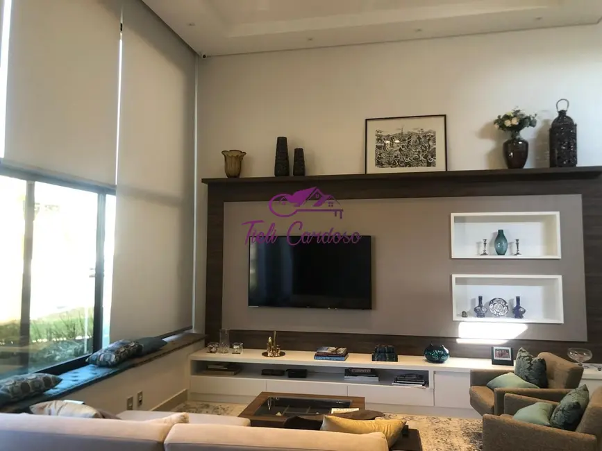 Casa de Condomínio com 3 quartos à venda e para alugar, 209m2 em Jardim Residencial Maria Dulce, Indaiatuba - SP - imagem 2 Foto 2 de Casa de Condomínio com 3 quartos à venda e para alugar, 209m2 em Jardim Residencial Maria Dulce, Indaiatuba - SP